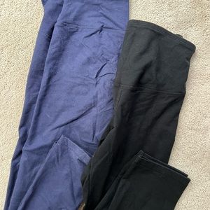 Set of Yummie Heather Thomson active leggings